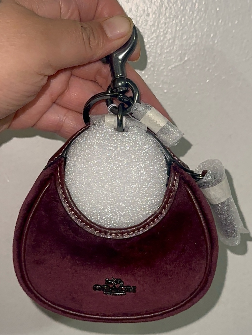 Coach Burgundy velvet carmen Mini Keychain charm - Picture 3 of 3
